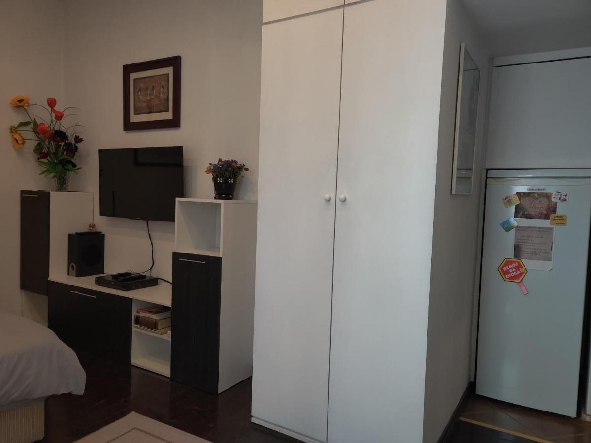 Slavija Square Apartment Cvetni Trg Belgrade Extérieur photo