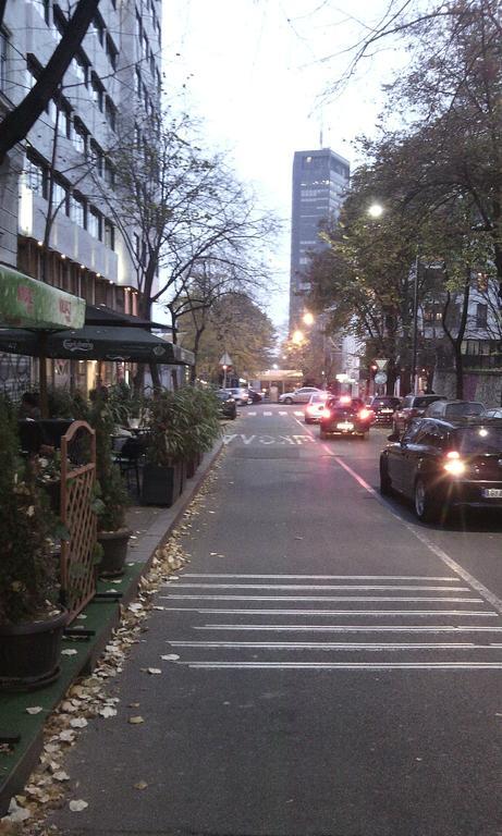 Slavija Square Apartment Cvetni Trg Belgrade Chambre photo